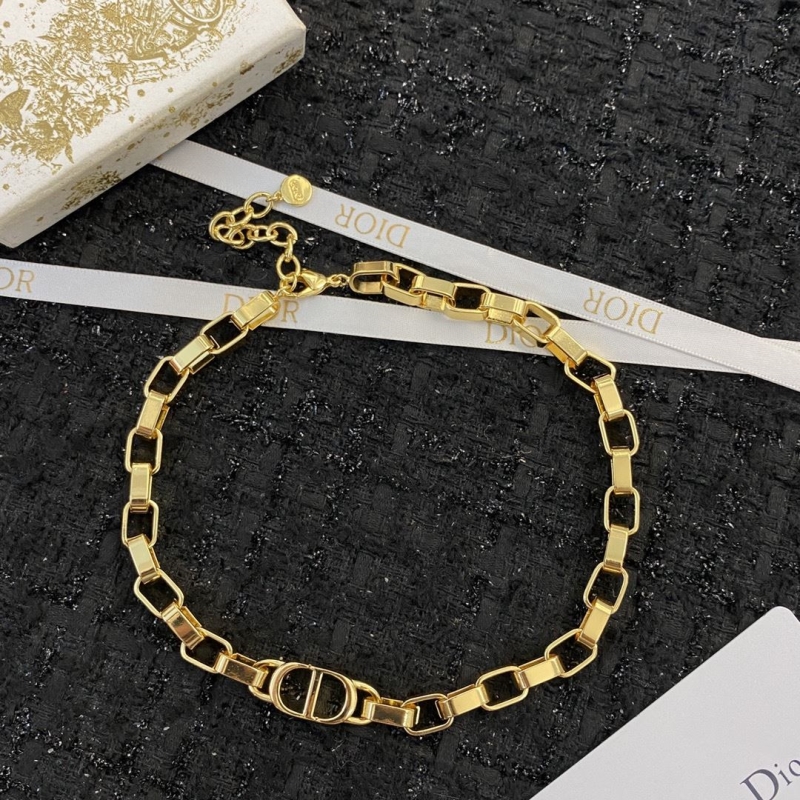 chr1st1an D10r necklaces